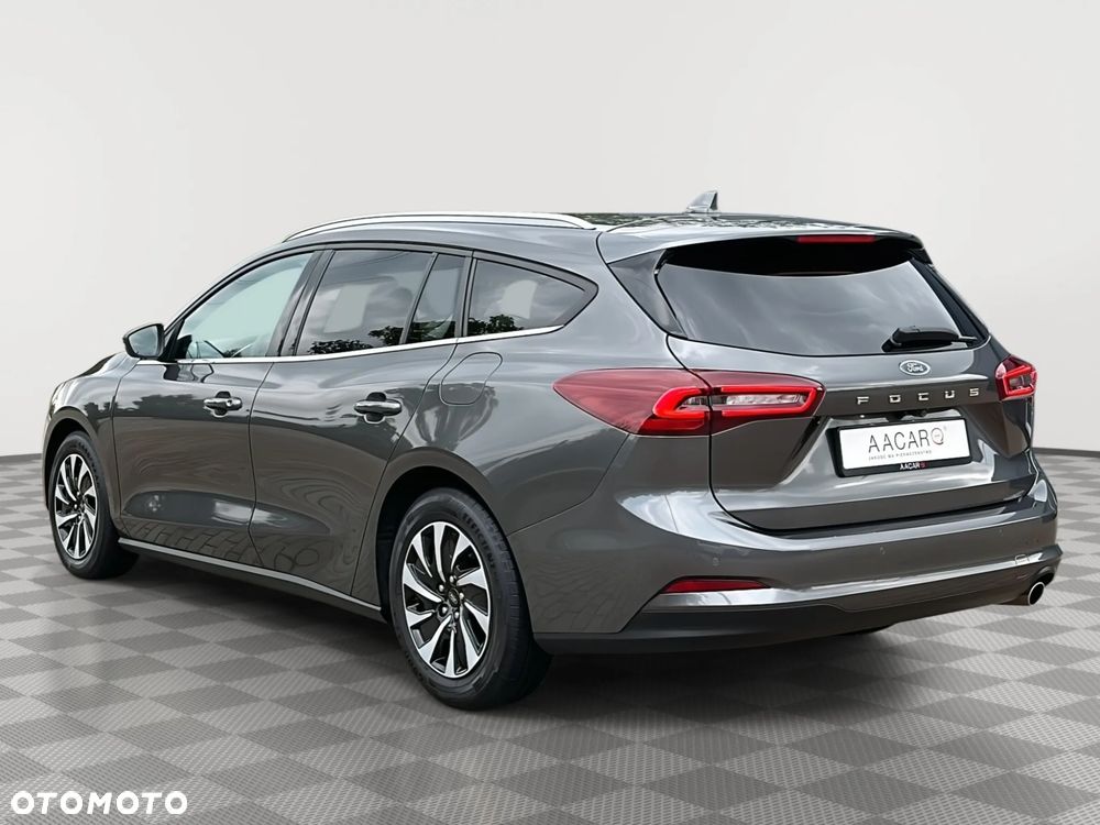 Ford Focus 1.0 EcoBoost Titanium X - 2