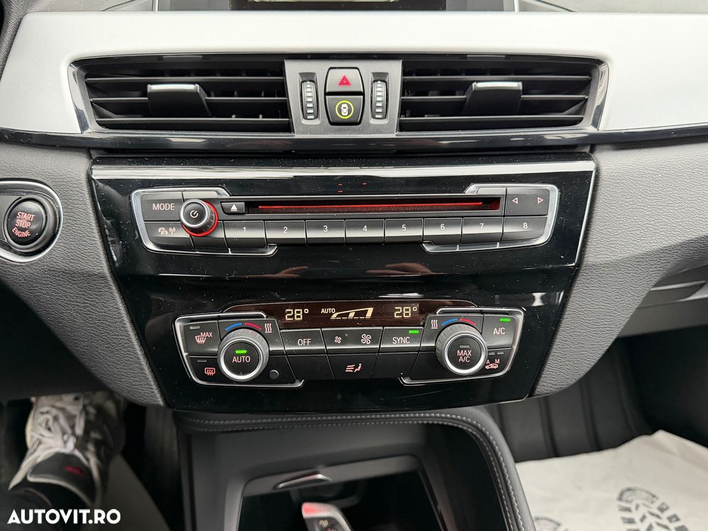 BMW X1 xDrive18d - 17
