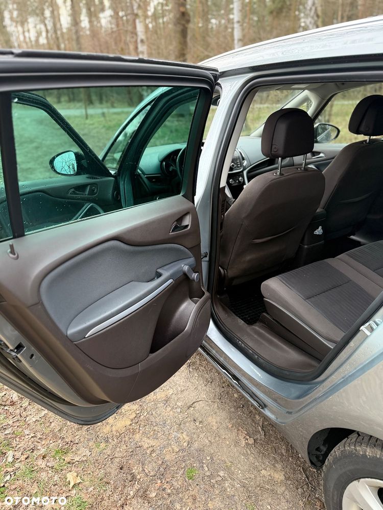 Opel Zafira 2.0 CDTI Cosmo - 14