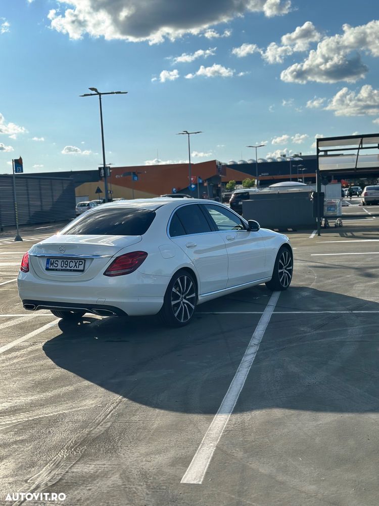 Mercedes-Benz C 300 7G-TRONIC Exclusive - 4