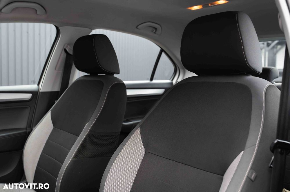 Skoda RAPID 1.0 TSI Clever - 18