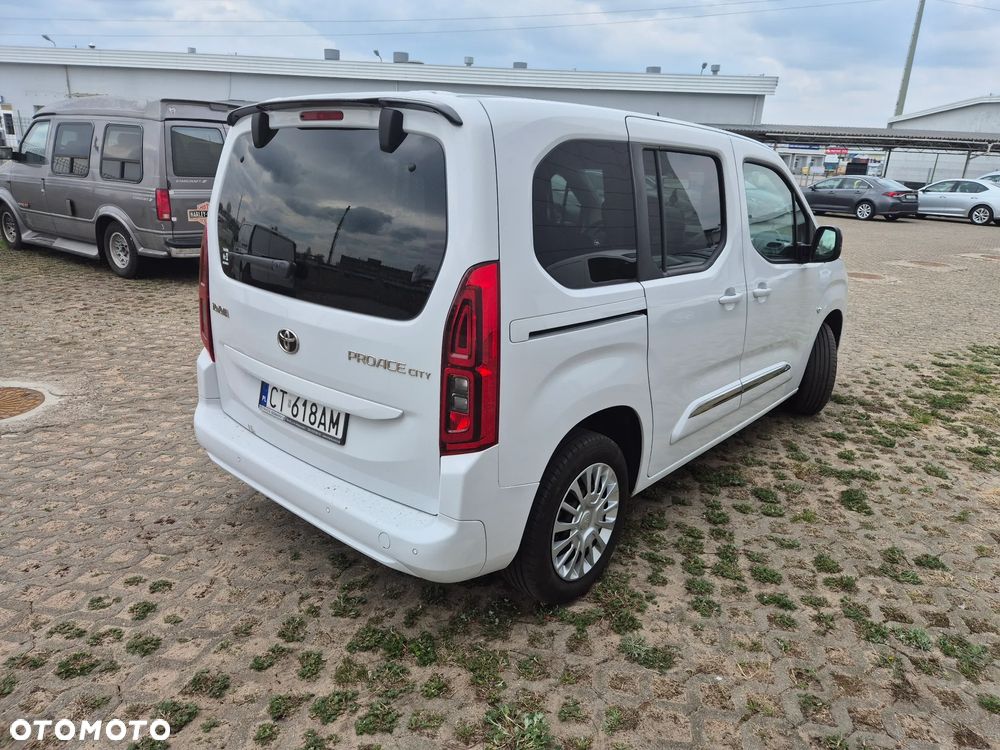 Toyota Proace City Verso 1.5 D-4D Business - 3