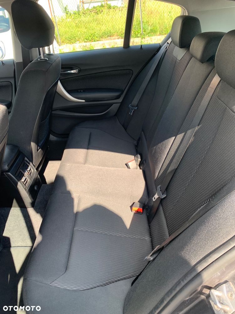 BMW Seria 1 - 30