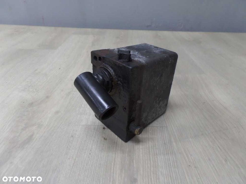 MAN TGL TGM TGA 8-180 POMPA POMPKA PODNOSZENIA KABINY 6035 - 2