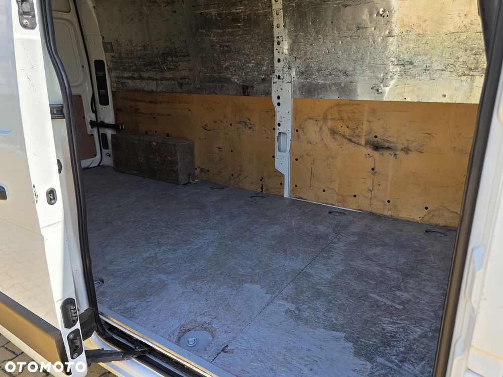 Renault Master - 16