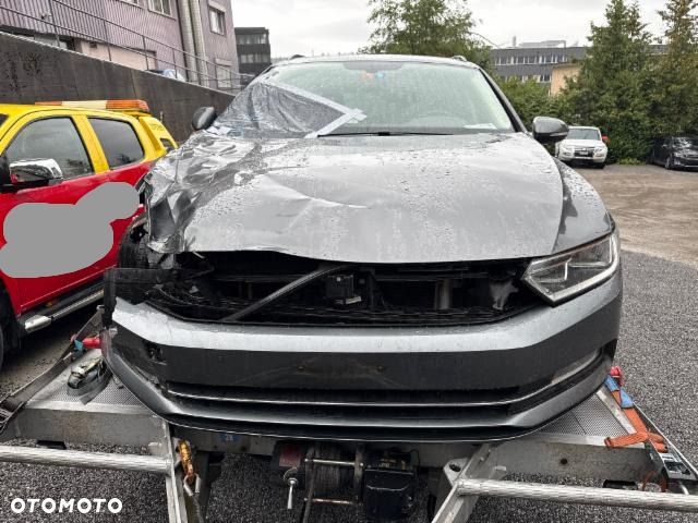 Volkswagen Passat Variant - 5