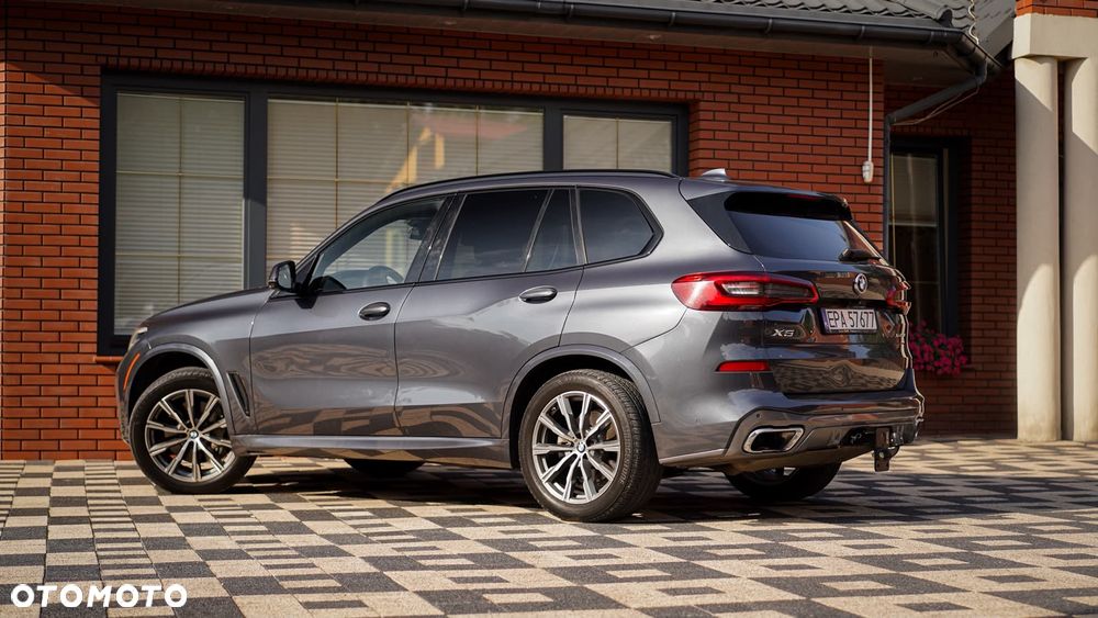 BMW X5 xDrive50i - 6