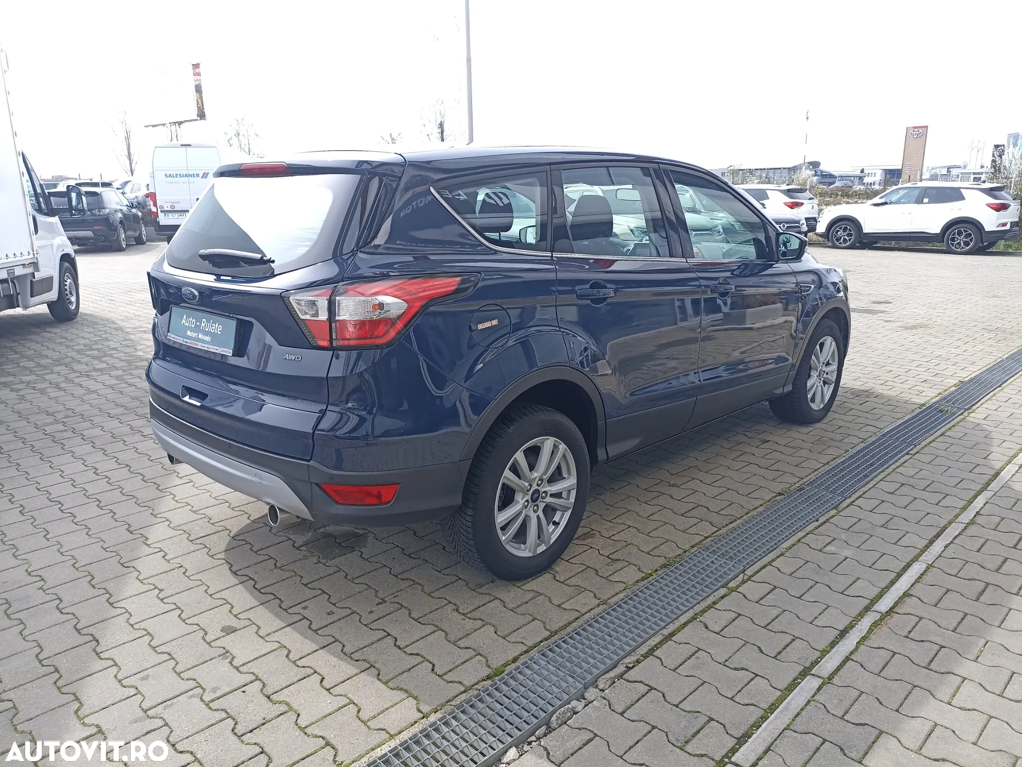 Ford Kuga 1.5 EcoBoost 4WD Aut. Trend - 5