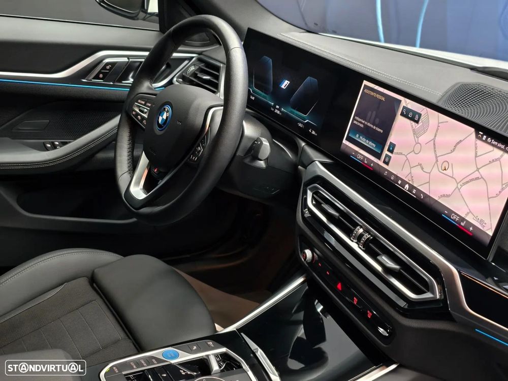 BMW i4 eDrive40 - 26