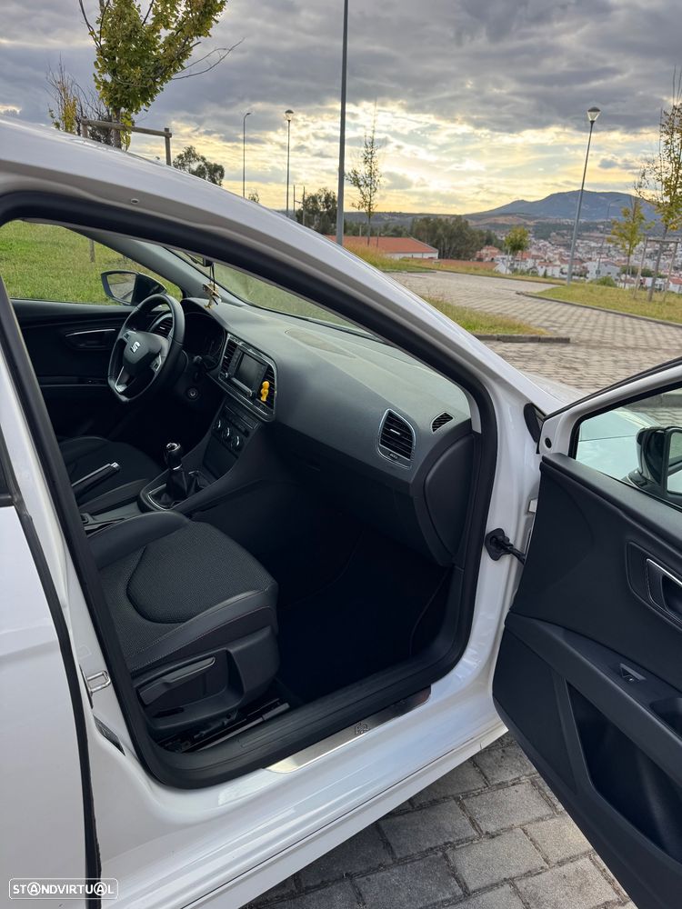 SEAT Leon 2.0 TDI DPF FR - 11