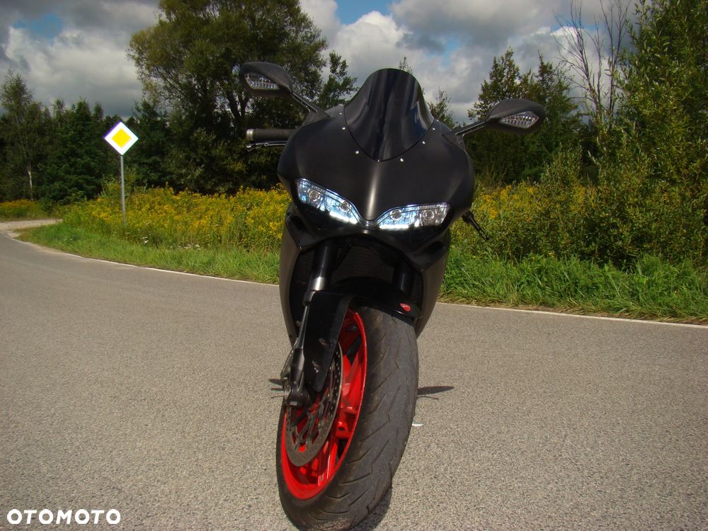 Ducati 959 Panigale - 4