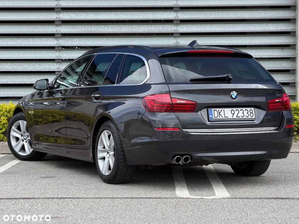 BMW Seria 5 520d xDrive - 4
