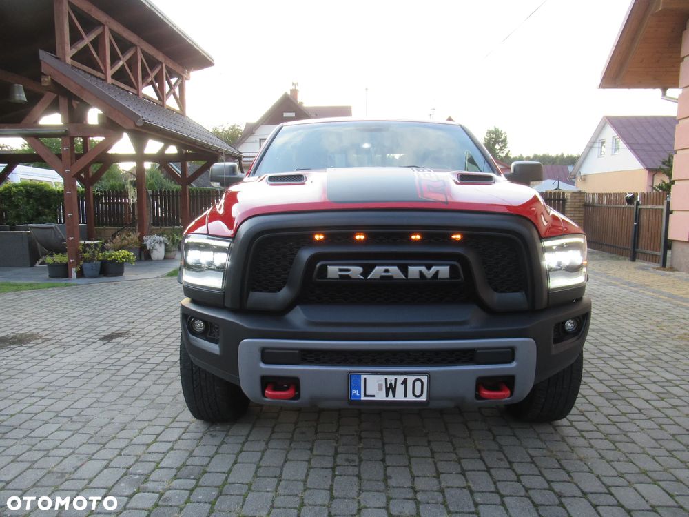 Dodge RAM 1500 5.7 4x4 - 17