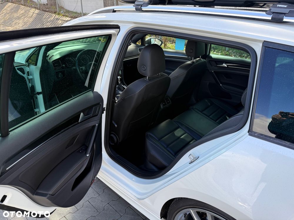 Volkswagen Golf R 4Motion BlueMotion Technology DSG - 16