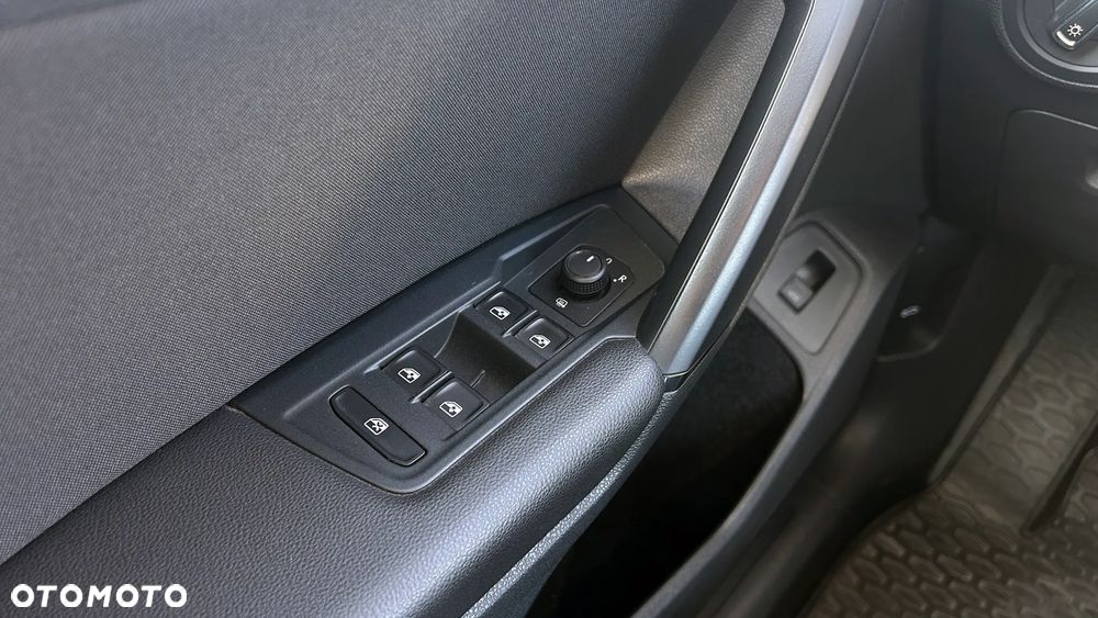 Volkswagen Tiguan 1.5 TSI EVO Active - 17