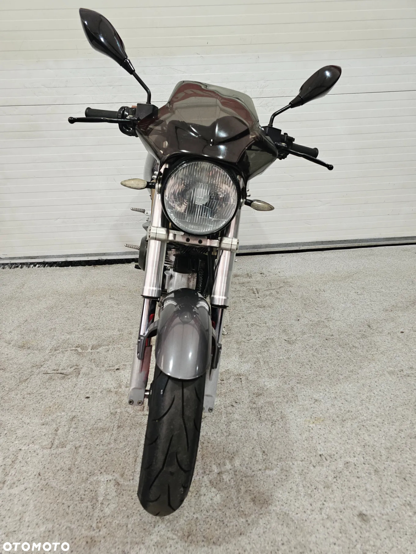 Ducati Monster - 16