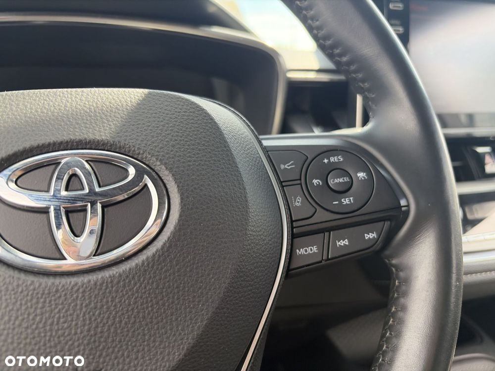 Toyota Corolla - 25