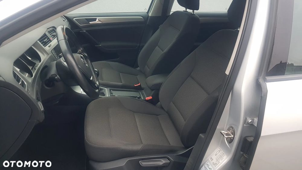 Volkswagen Golf 1.2 TSI BlueMotion Technology Trendline - 25