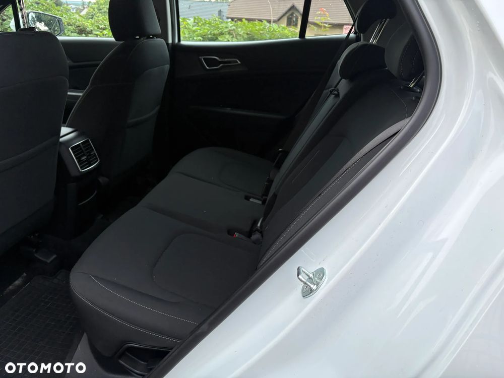 Kia Sportage 1.6 T-GDI MHEV M 2WD DCT - 19