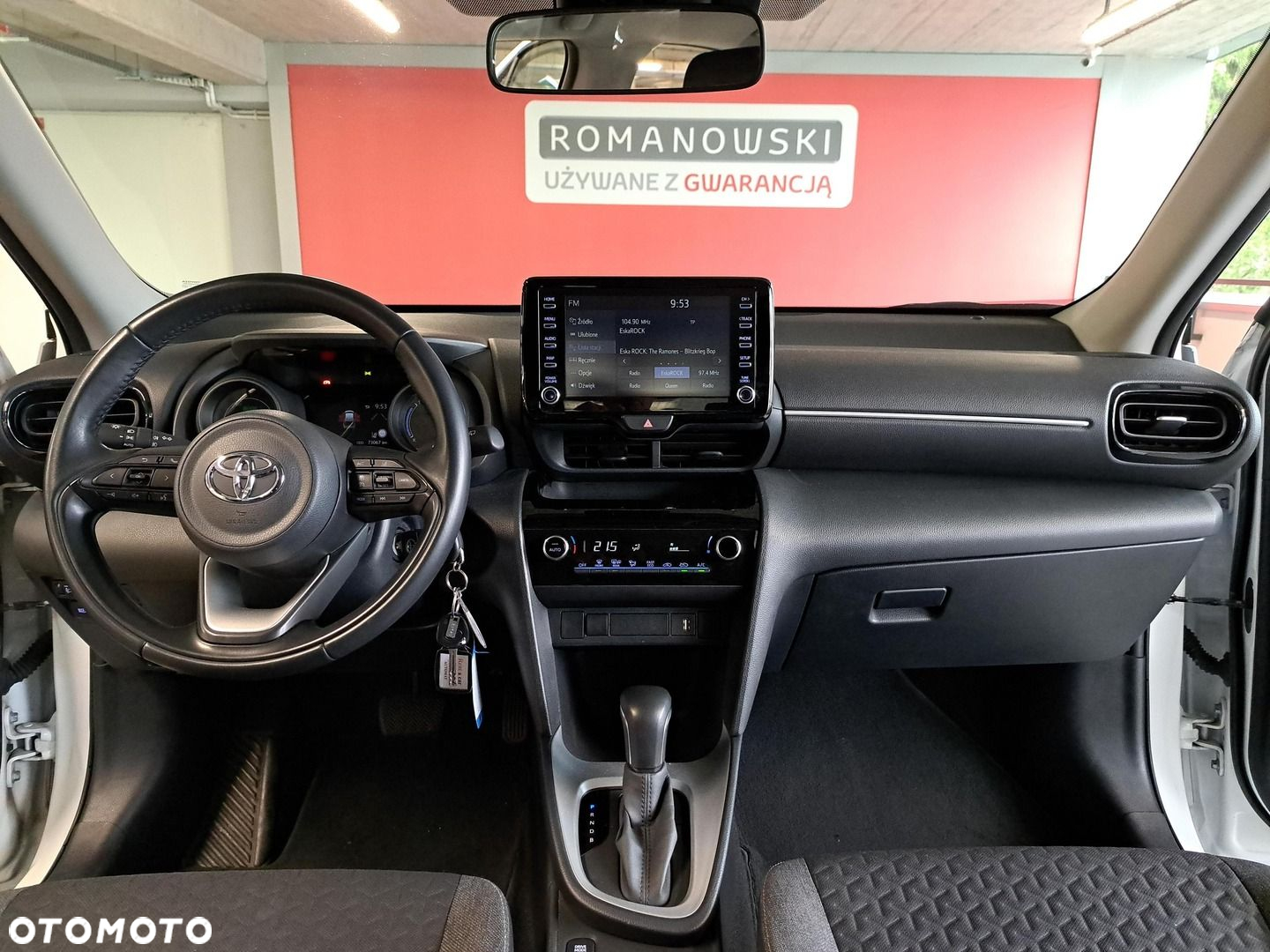 Toyota Yaris Cross - 17