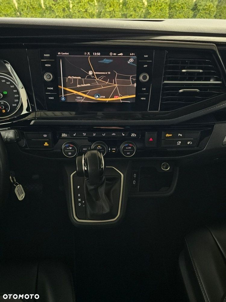 Volkswagen Multivan - 20