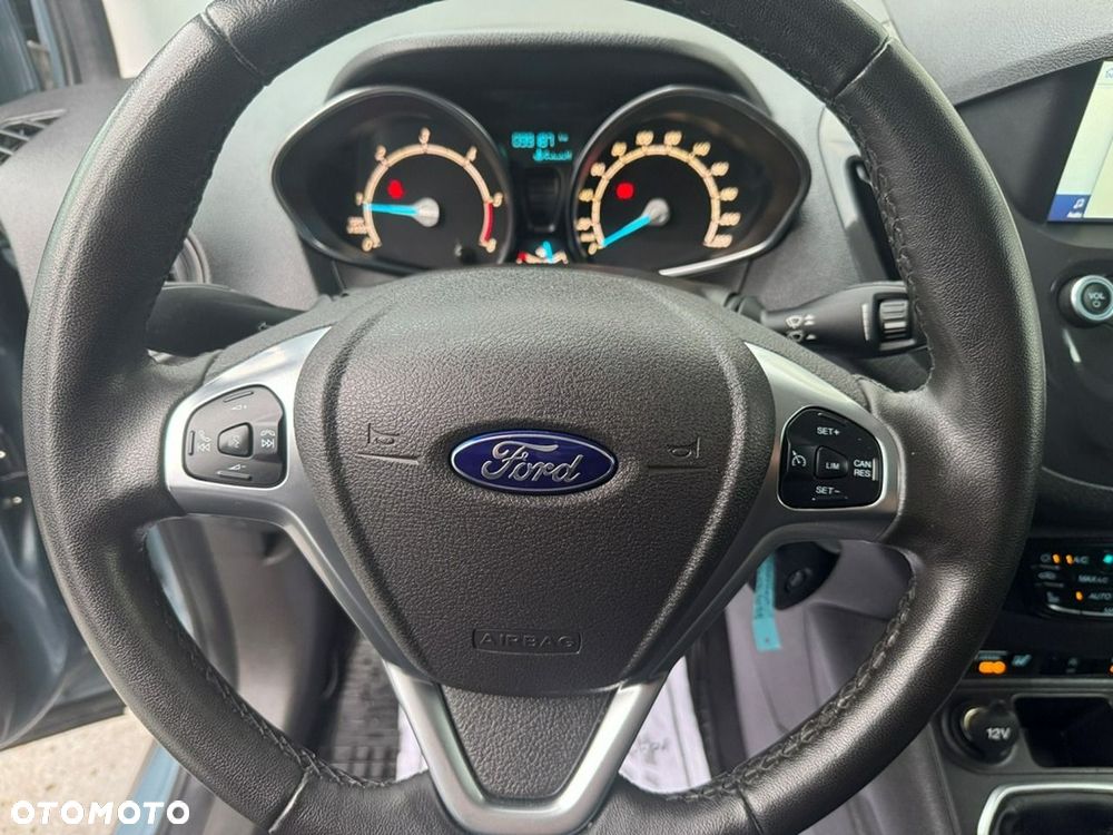 Ford Tourneo Courier - 14