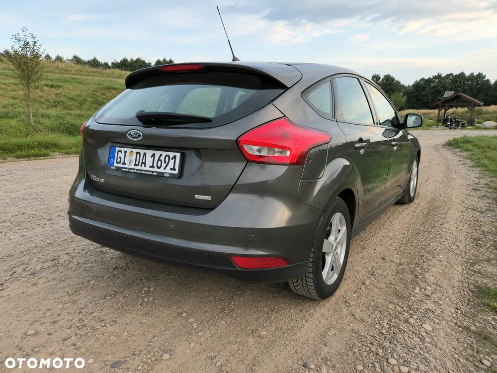 Ford Focus 1.0 EcoBoost Edition - 4
