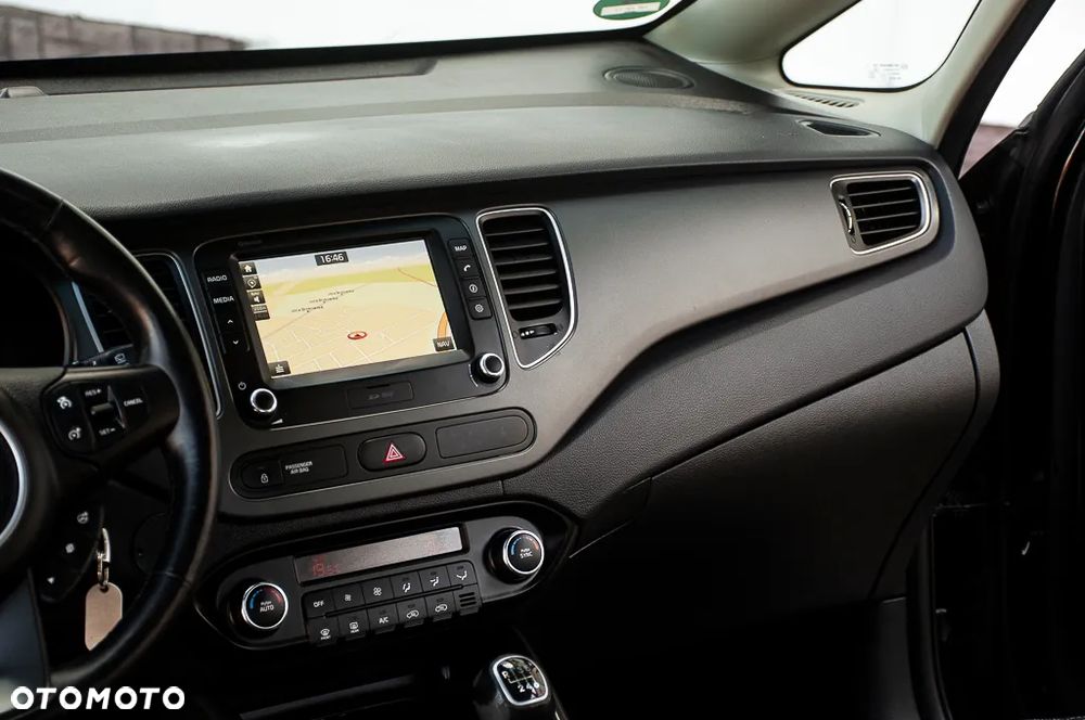 Kia Carens 1.6 GDI L 7os - 32