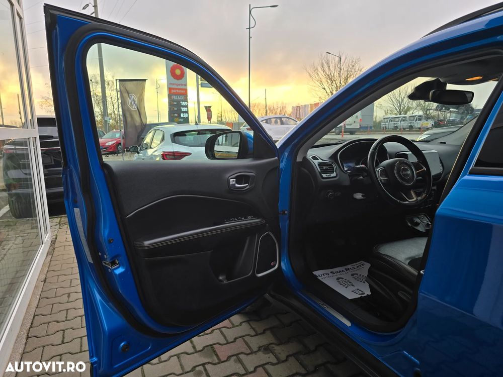 Jeep Compass - 17