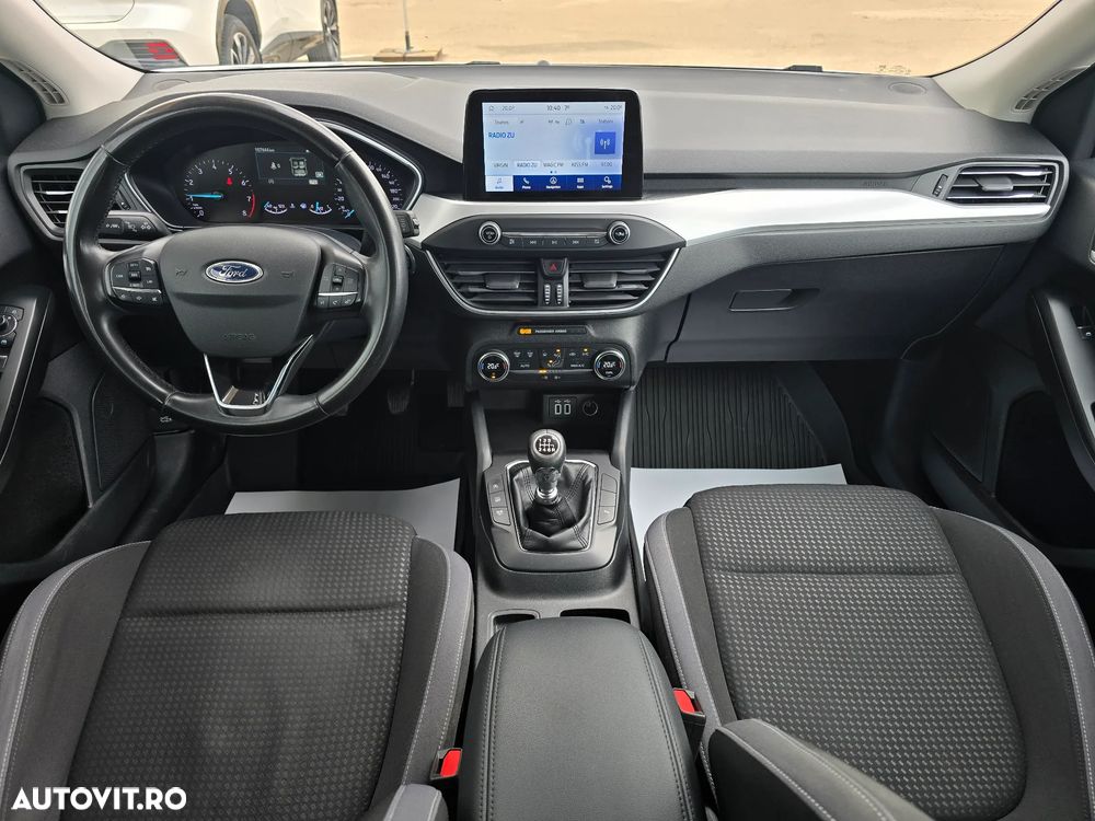 Ford Focus 1.0 EcoBoost Trend Edition - 8