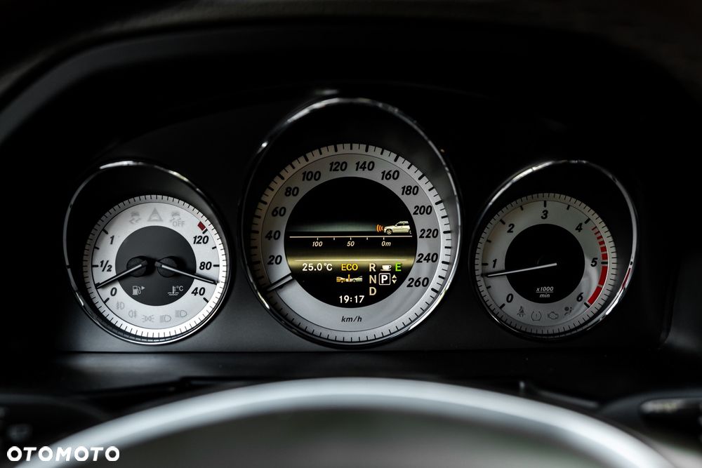 Mercedes-Benz GLK 250 BlueTEC 4Matic 7G-TRONIC - 38