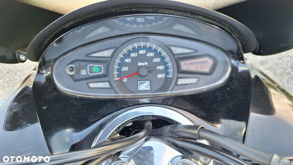 Honda PCX - 29