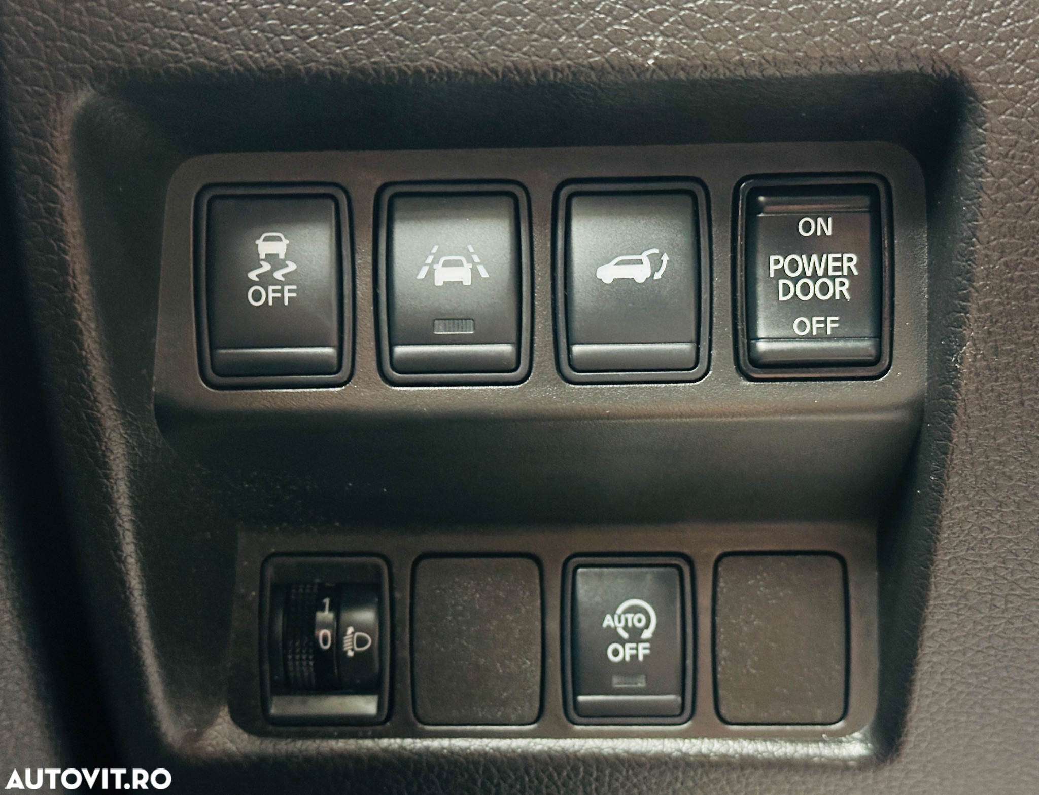 Nissan X-Trail - 32