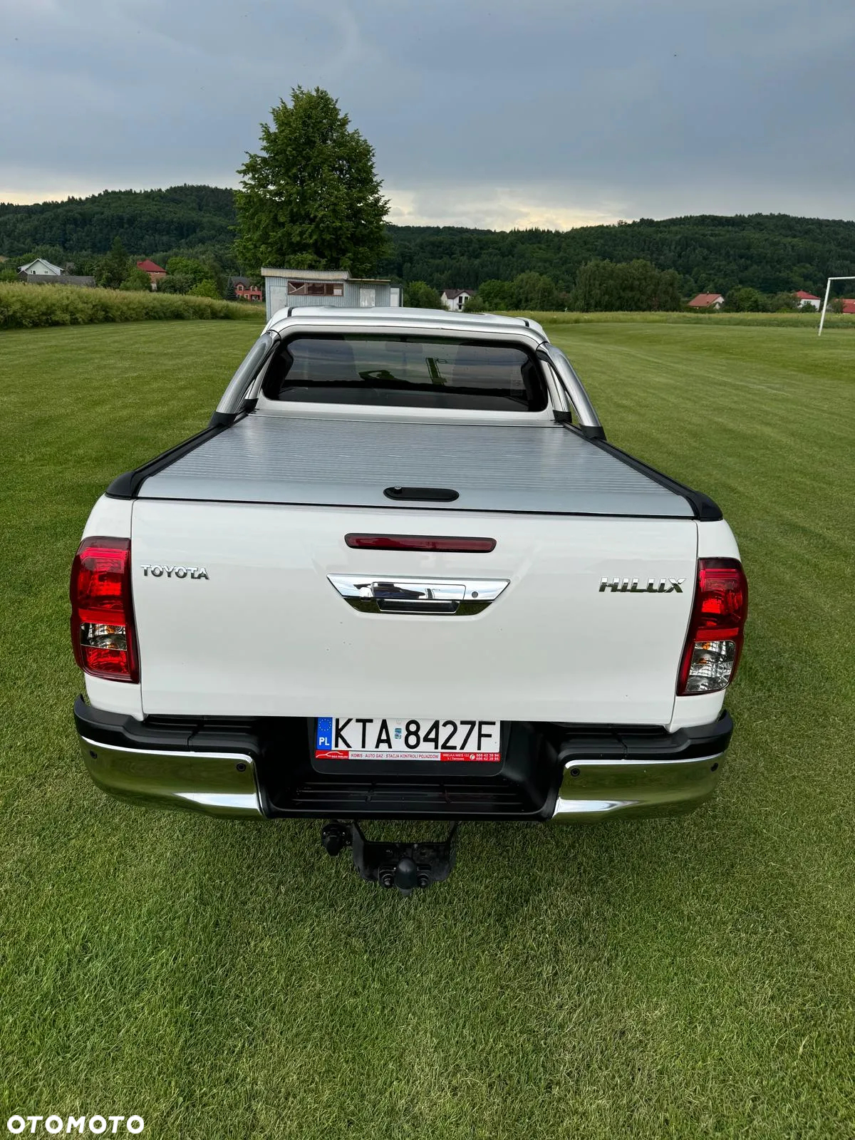 Toyota Hilux 2.4 D-4D Single Cab DLX 4x4 - 5