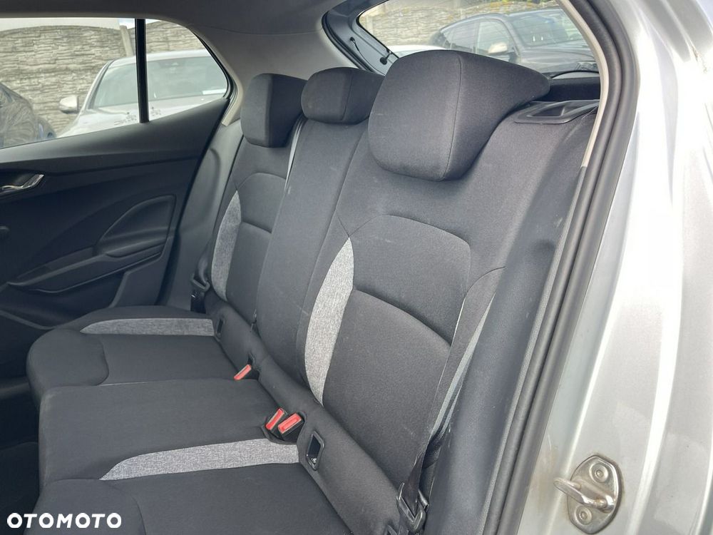 Skoda Fabia 1.0 Active - 11