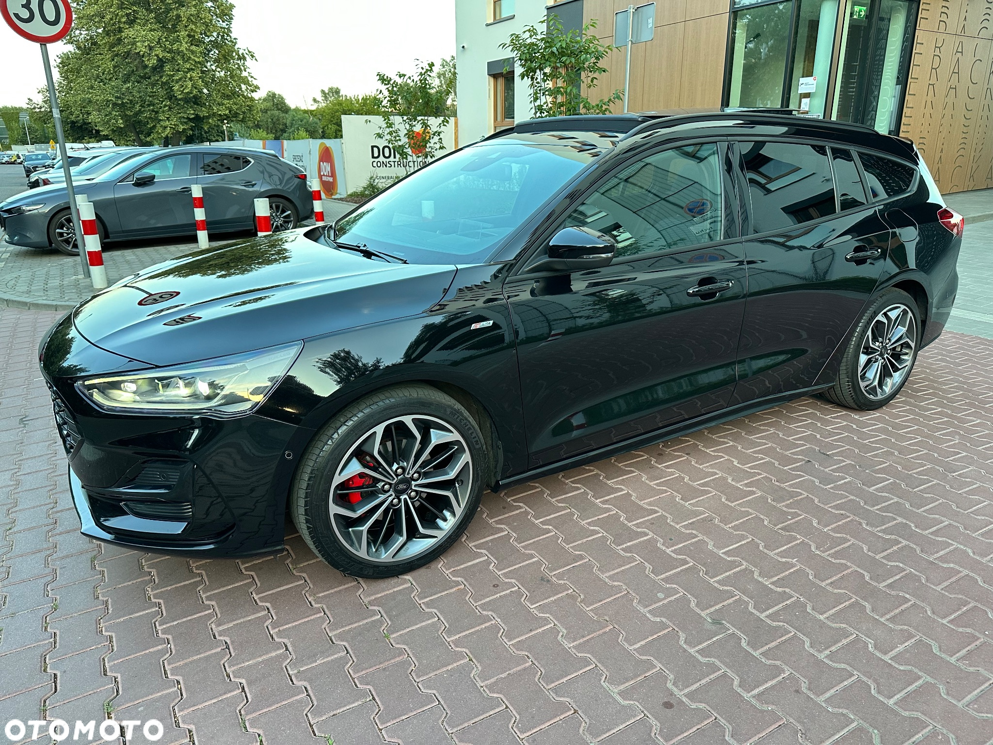 Ford Focus Turnier 1.0 EcoBoost Hybrid ST-LINE X - 5