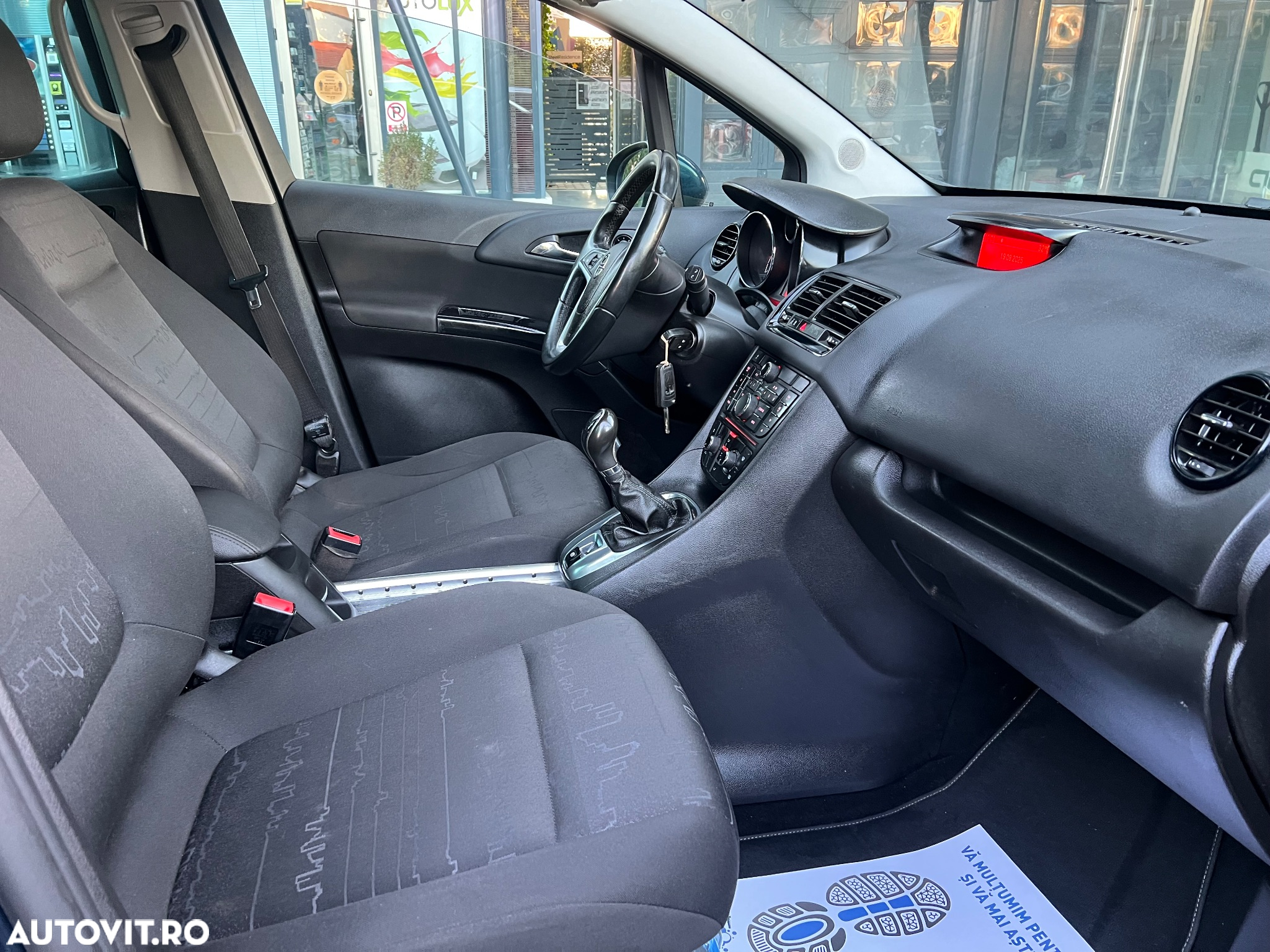 Opel Meriva - 11