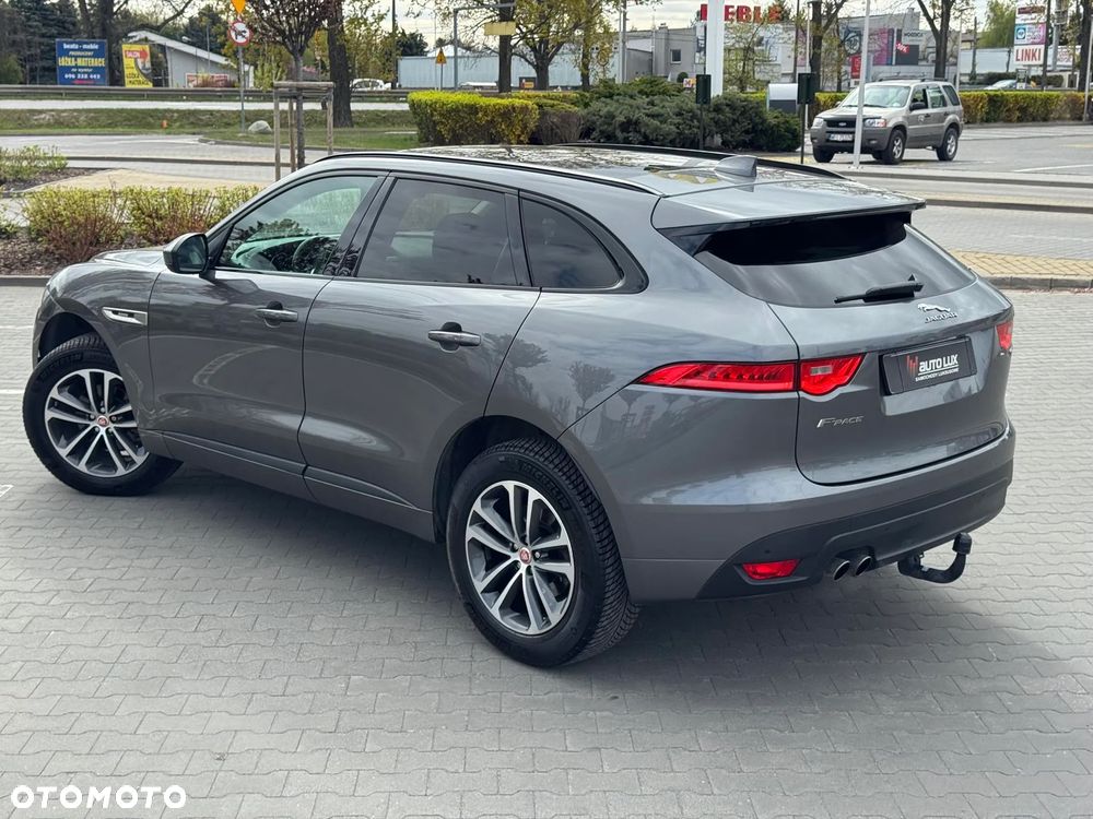 Jaguar F-Pace 20d AWD R-Sport - 4