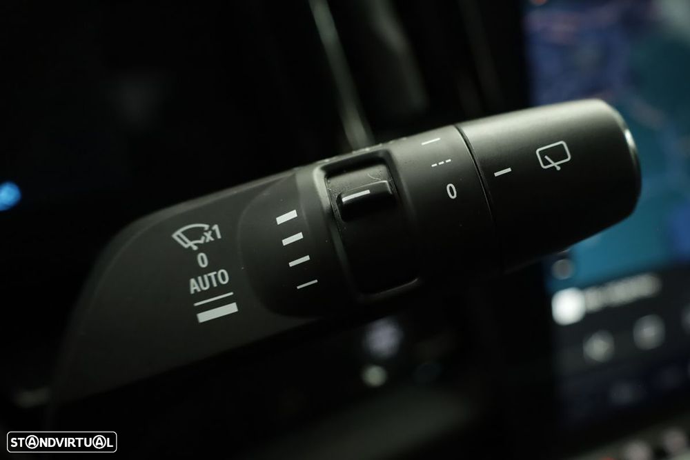 Renault Austral 1.2 E-Tech Iconic - 18