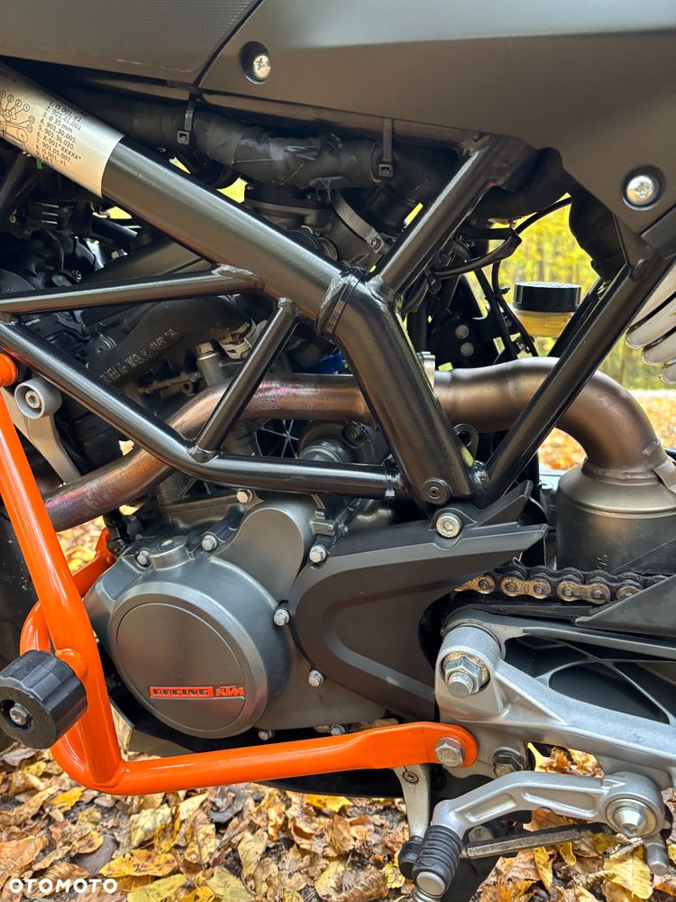 KTM Duke 125 - 13