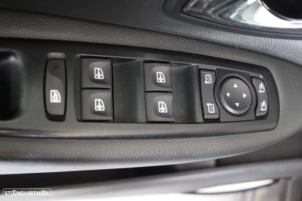 Renault Scénic 1.5 dCi Bose Edition EDC SS - 24