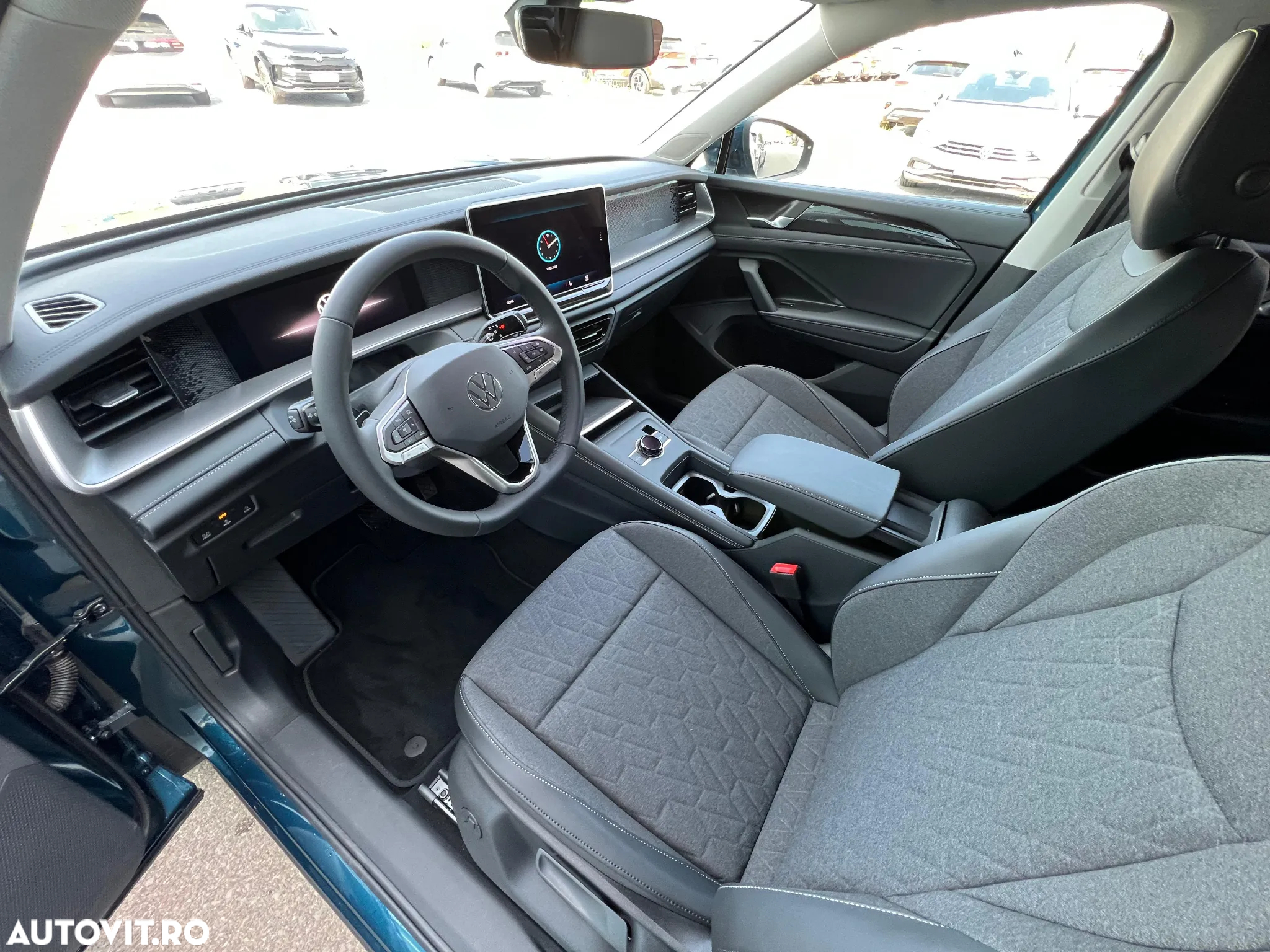 Volkswagen Tayron 1.5 eTSI DSG MHEV Life - 10