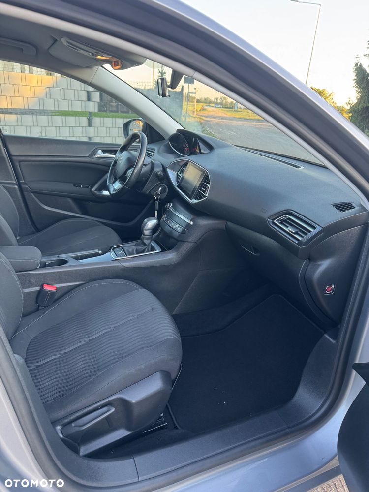 Peugeot 308 - 22