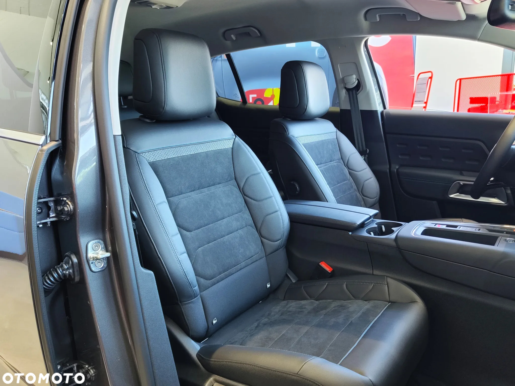 Citroën C5 Aircross 1.2 mHEV Max eDCT6 - 19