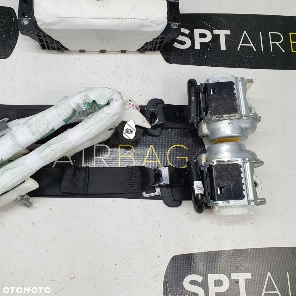 AUDI A4 B9 A5 8W DESKA ROZDZIELCZA KONSOLA KOKPIT PULPIT PODUSZKI AIRBAG AIR BAG PASY KURTYNY  KIT SET - 12