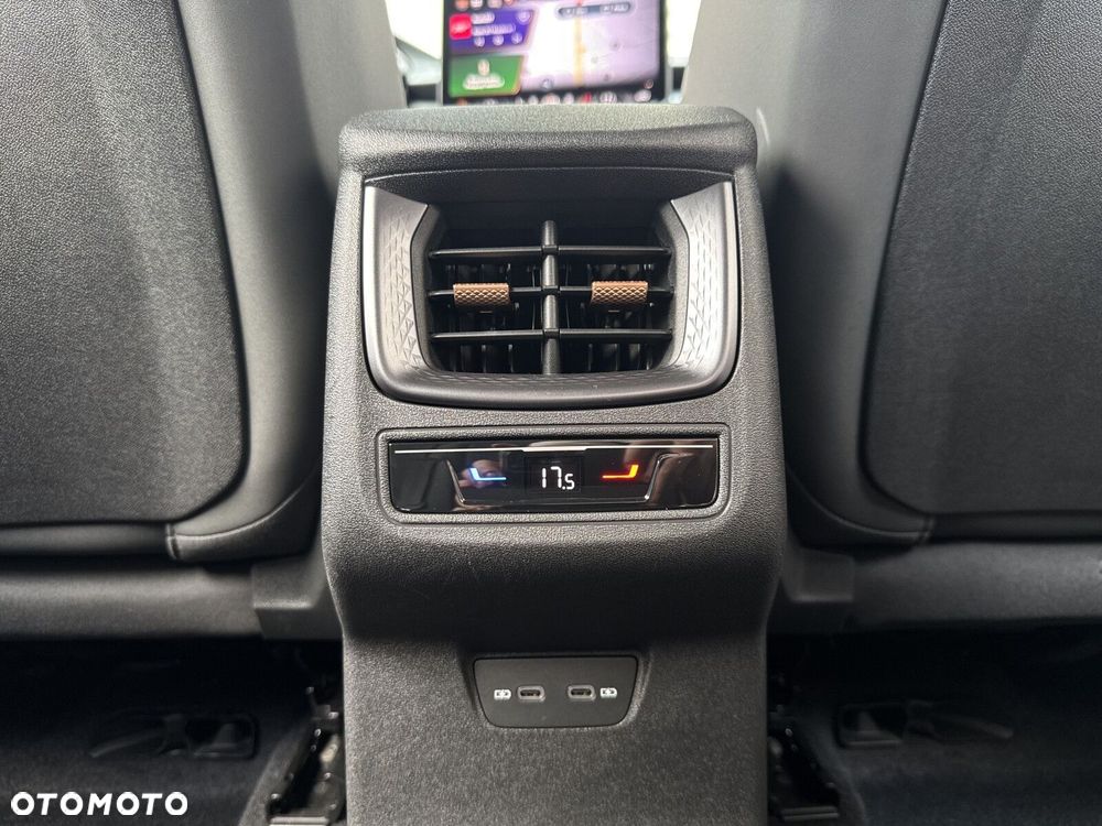 Cupra Terramar 1.5 eTSI mHEV DSG - 16