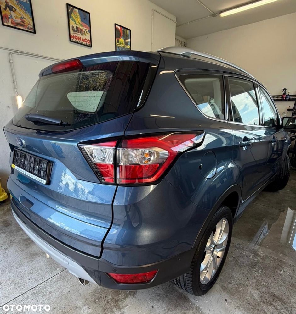 Ford Kuga - 3