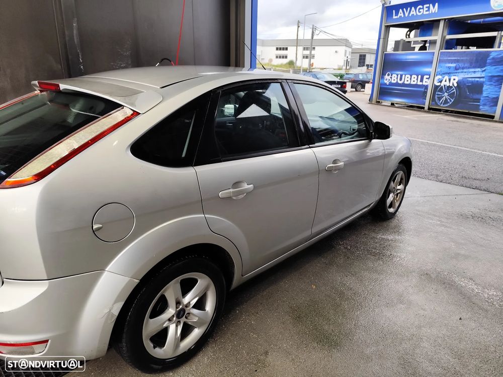 Ford Focus 1.6 TDCi Sport - 4