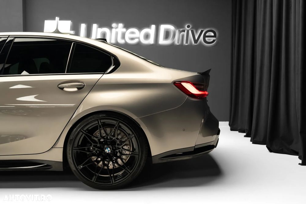 BMW M3 Competition xDrive AT - 9