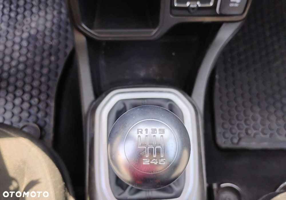 Jeep Renegade - 17
